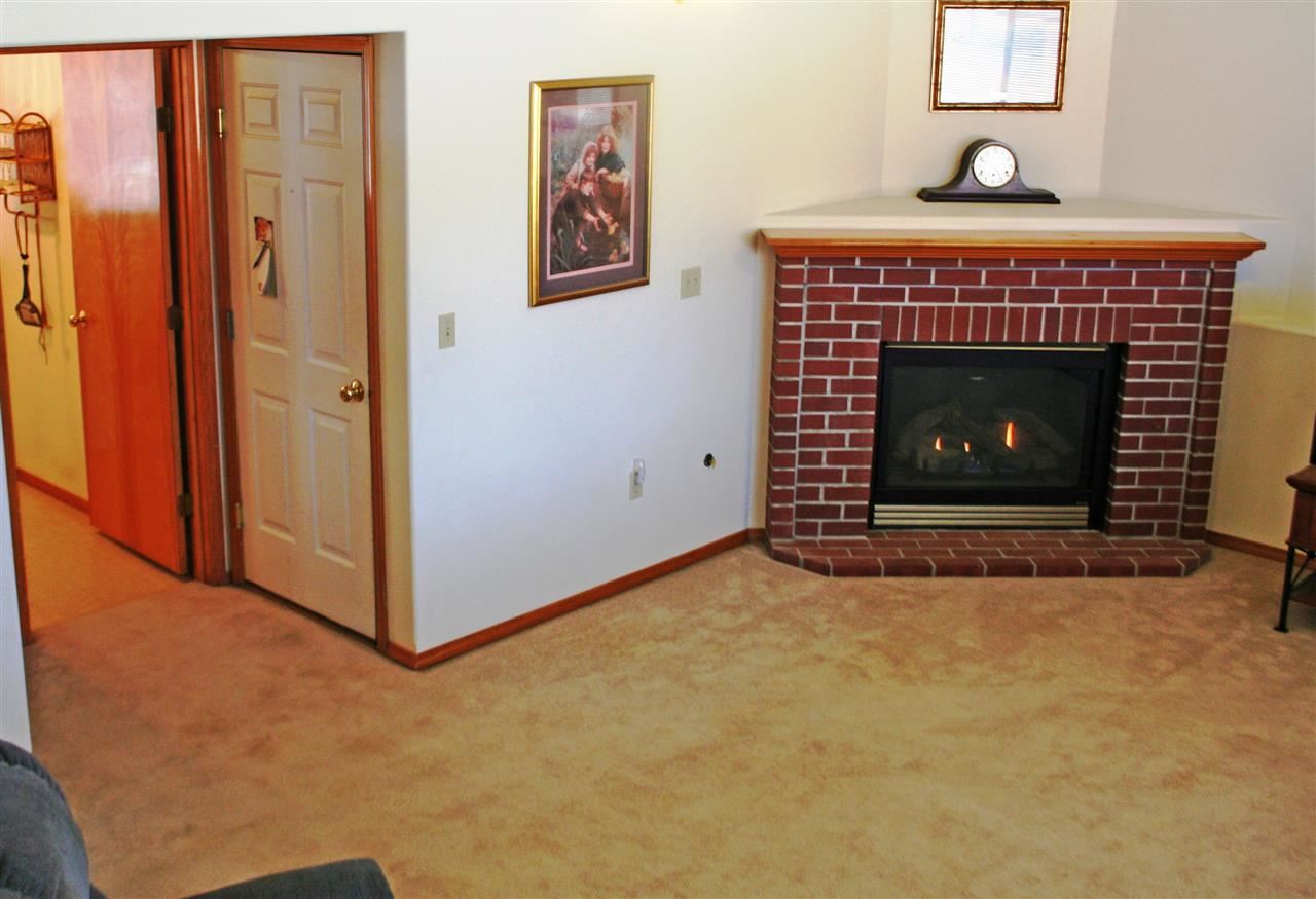 7211 N Helena St - Photo 11