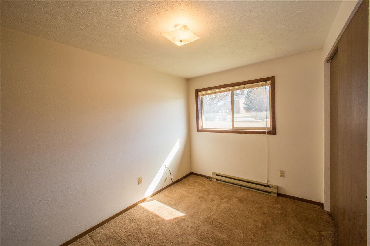 4025 E Sumac Dr - Photo 14