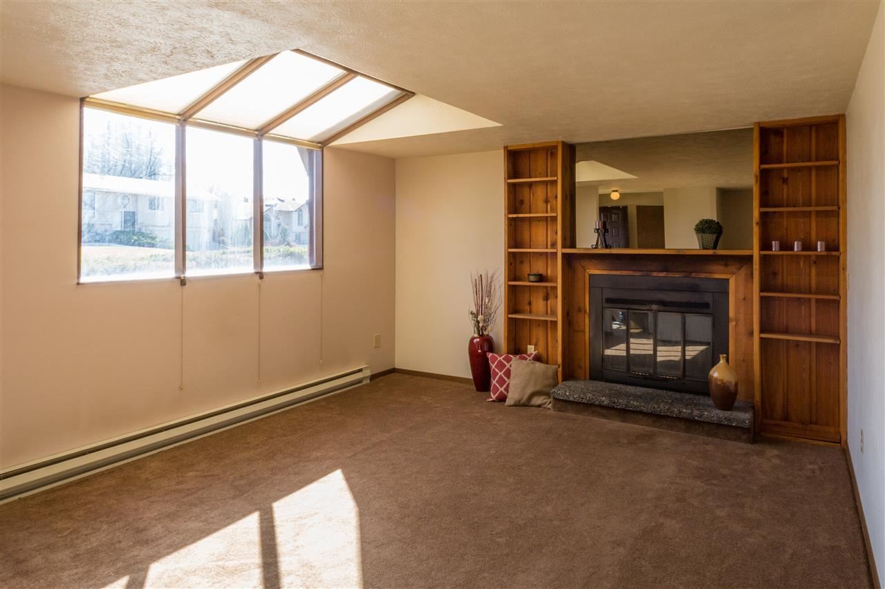 4025 E Sumac Dr - Photo 5