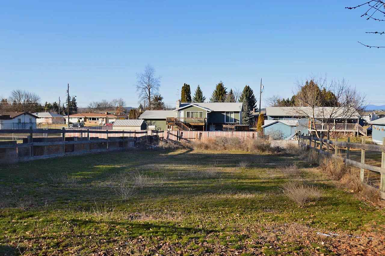 10509 E 8th - Photo 19