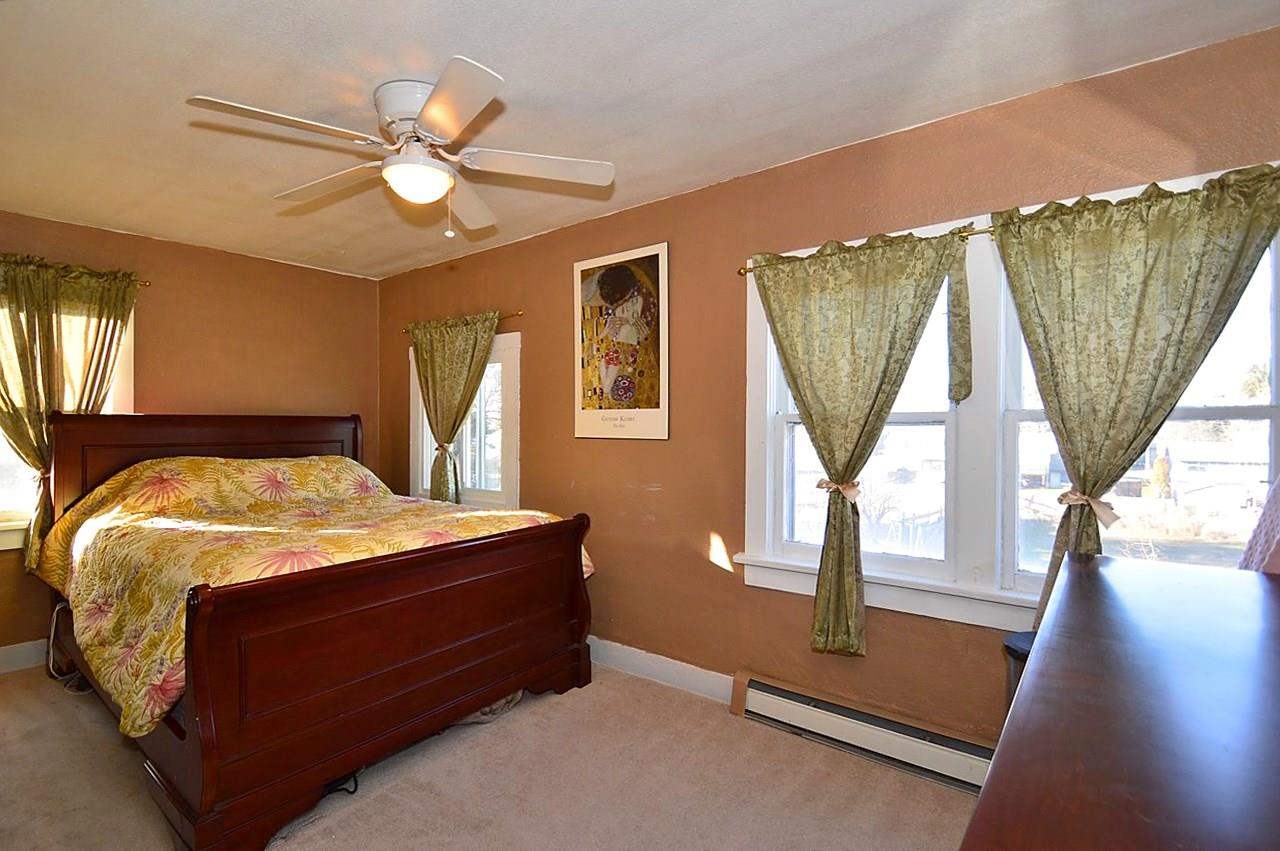 10509 E 8th - Photo 6