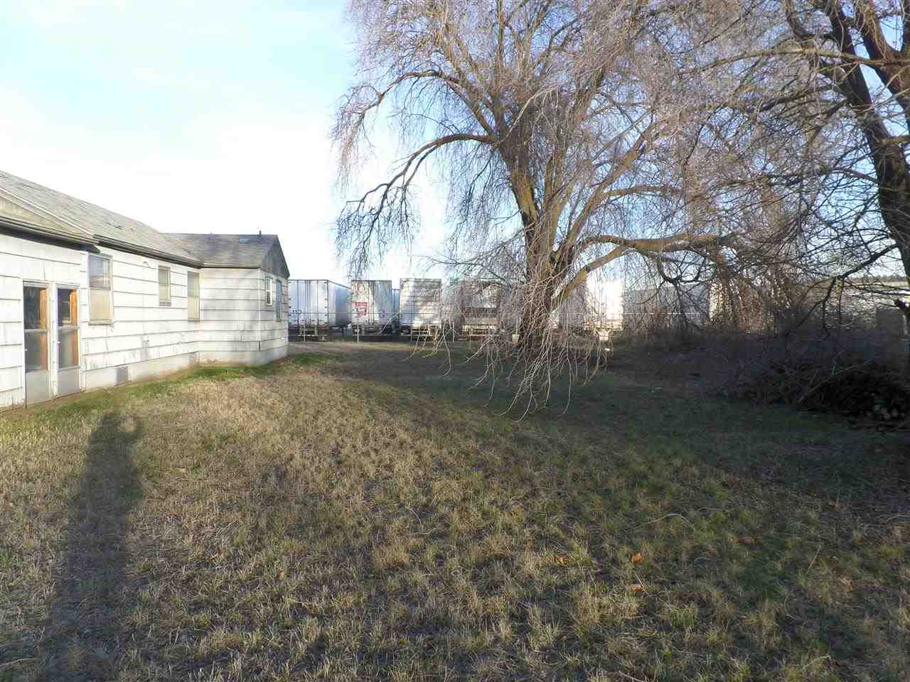 6212 E Valleyway Ave - Photo 12