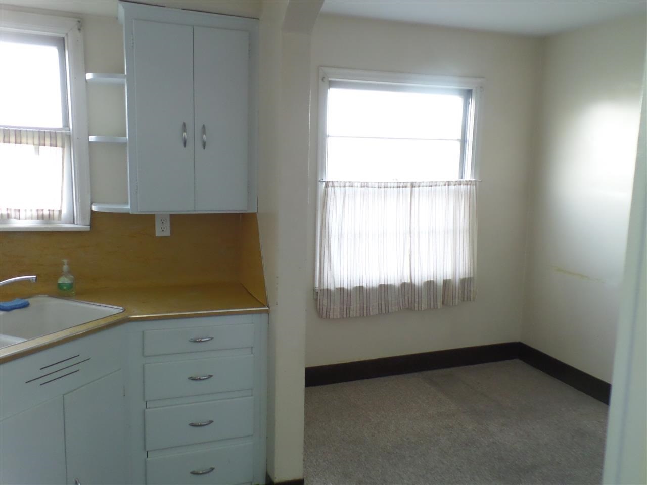 6212 E Valleyway Ave - Photo 8
