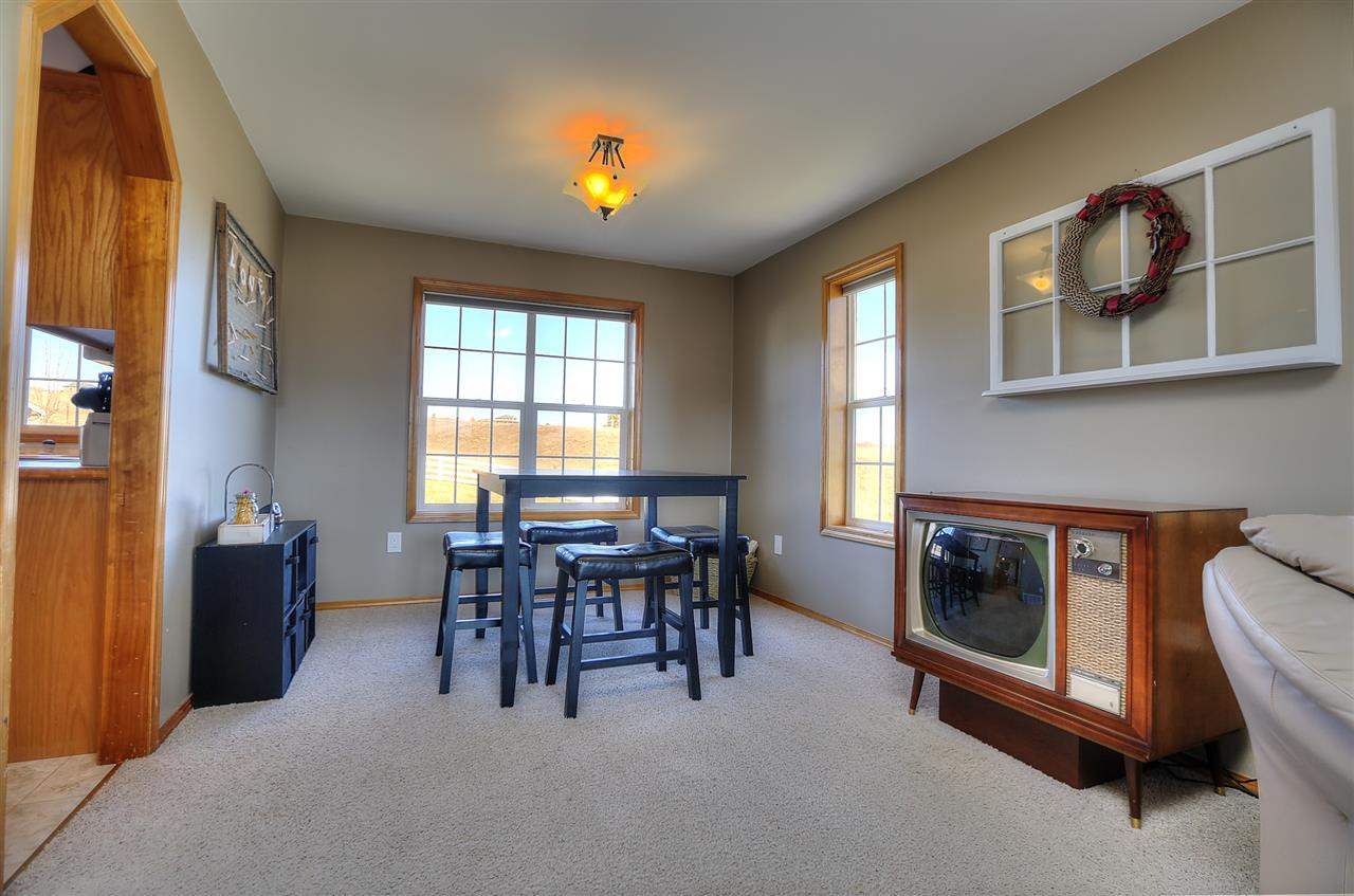 18027 E 32nd - Photo 6