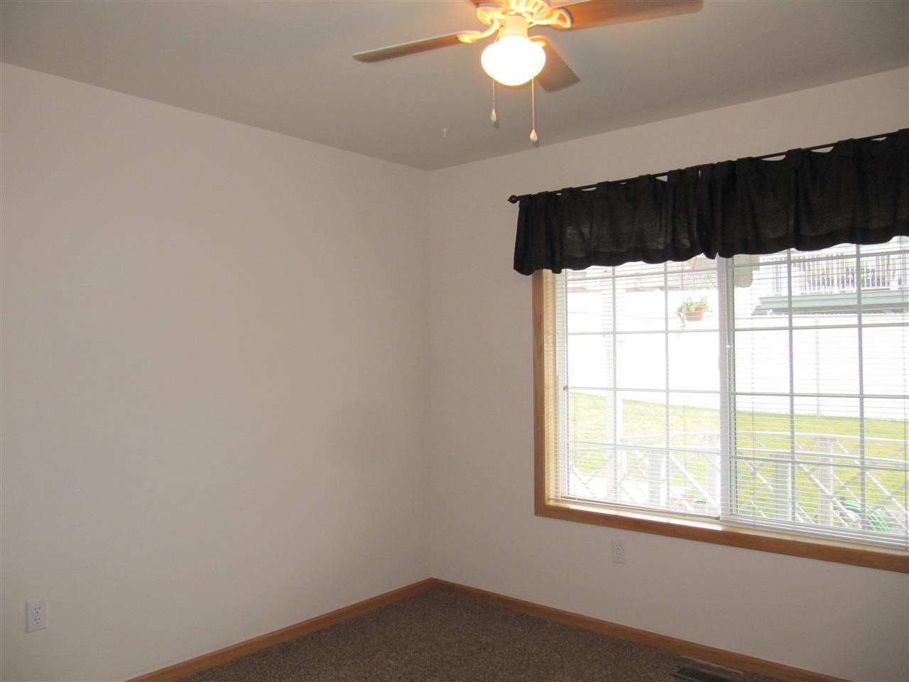 706 Sunrise - Photo 19