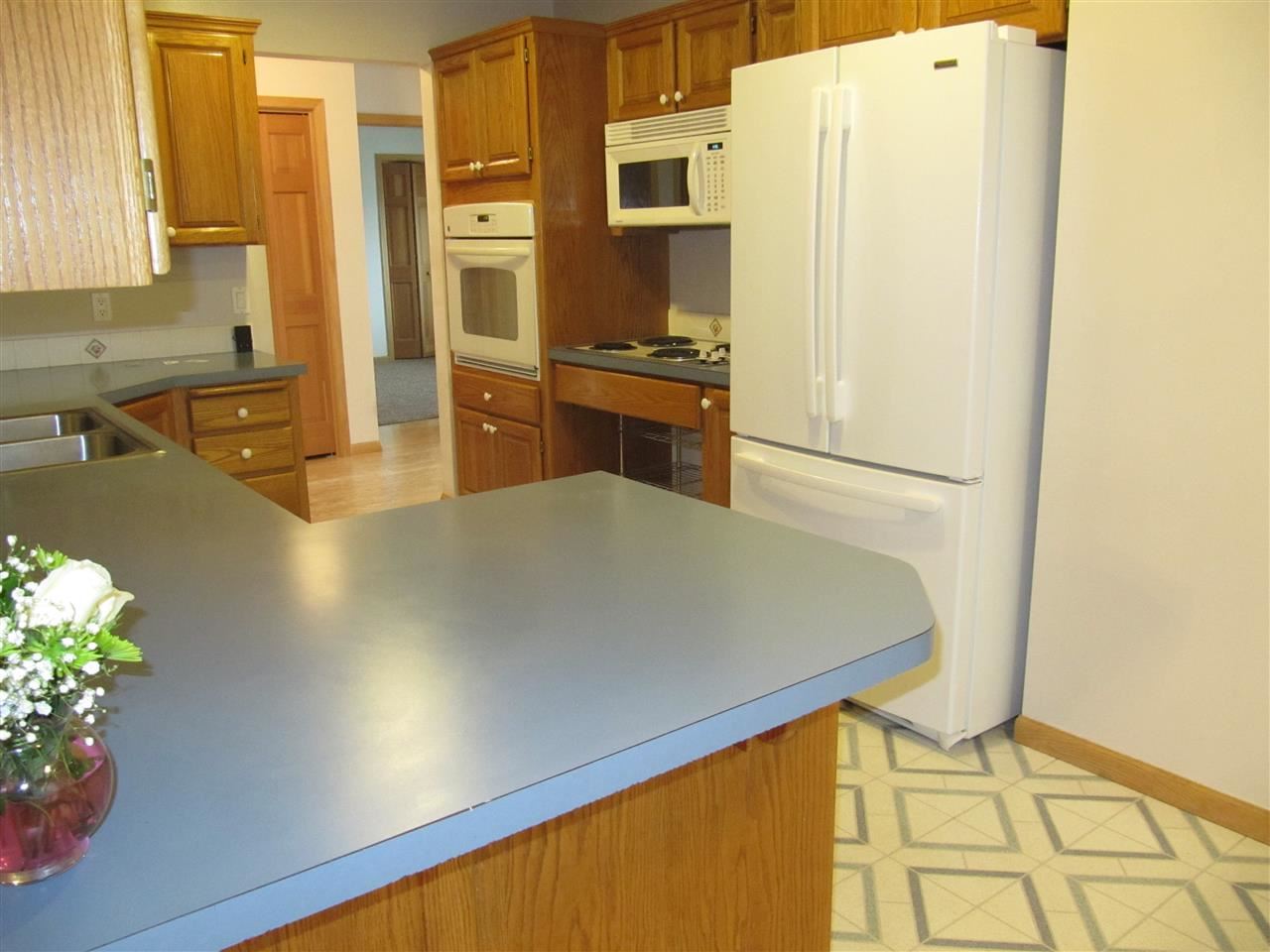 706 Sunrise - Photo 9