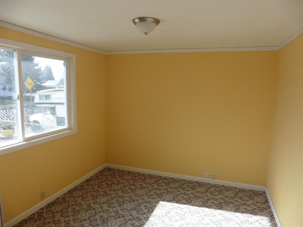 811 E Heroy Ave - Photo 13
