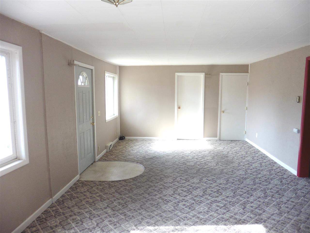 811 E Heroy Ave - Photo 4