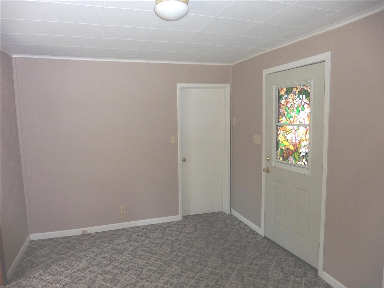 811 E Heroy Ave - Photo 8