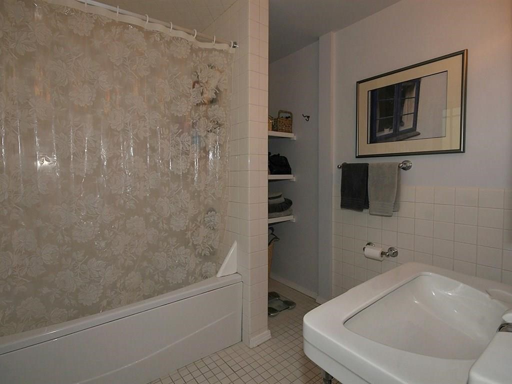 410 E Rockwood Blvd - Photo 15