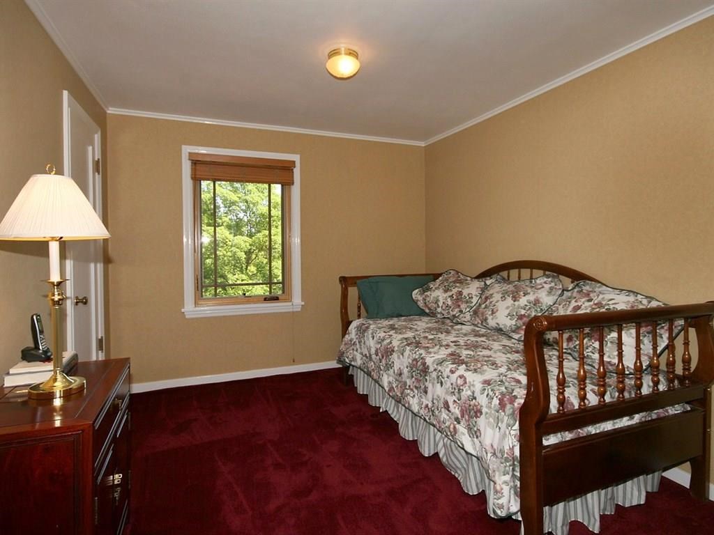 410 E Rockwood Blvd - Photo 18