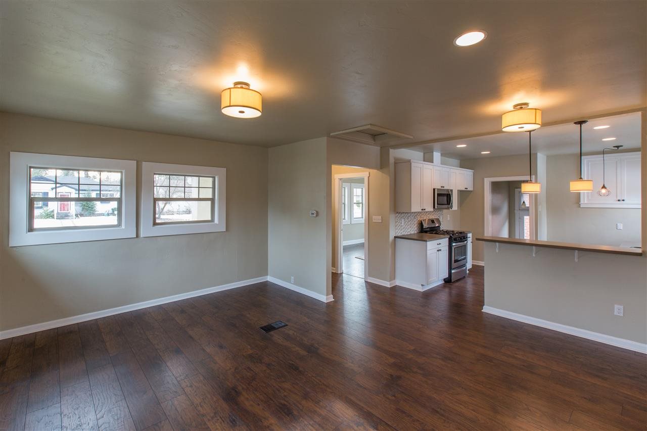 1007 E 39th Ave - Photo 5