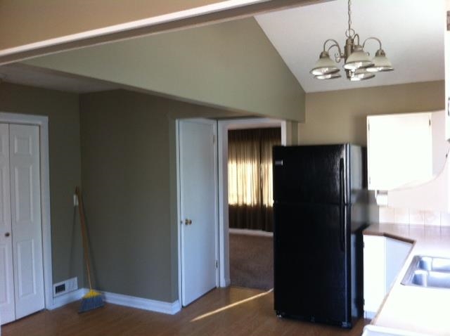 543 E Columbia Ave - Photo 4