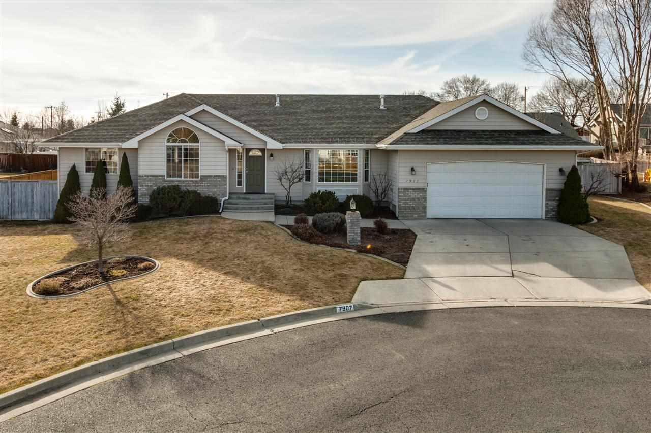 7907 N Sicilia Ct - Photo 1