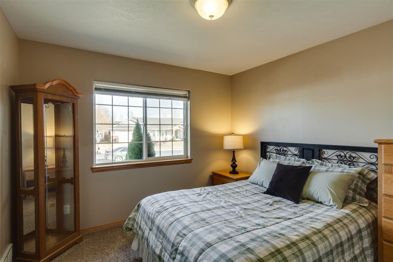7907 N Sicilia Ct - Photo 11