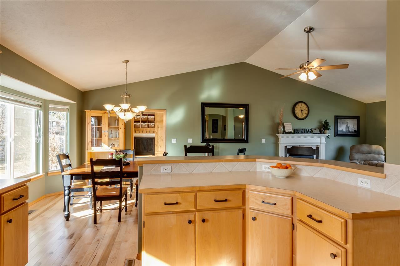 7907 N Sicilia Ct - Photo 6