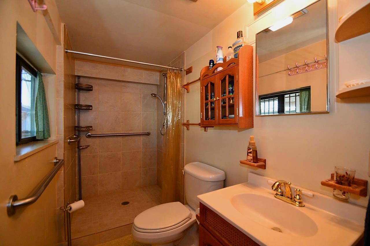 1712 N Oak - Photo 6