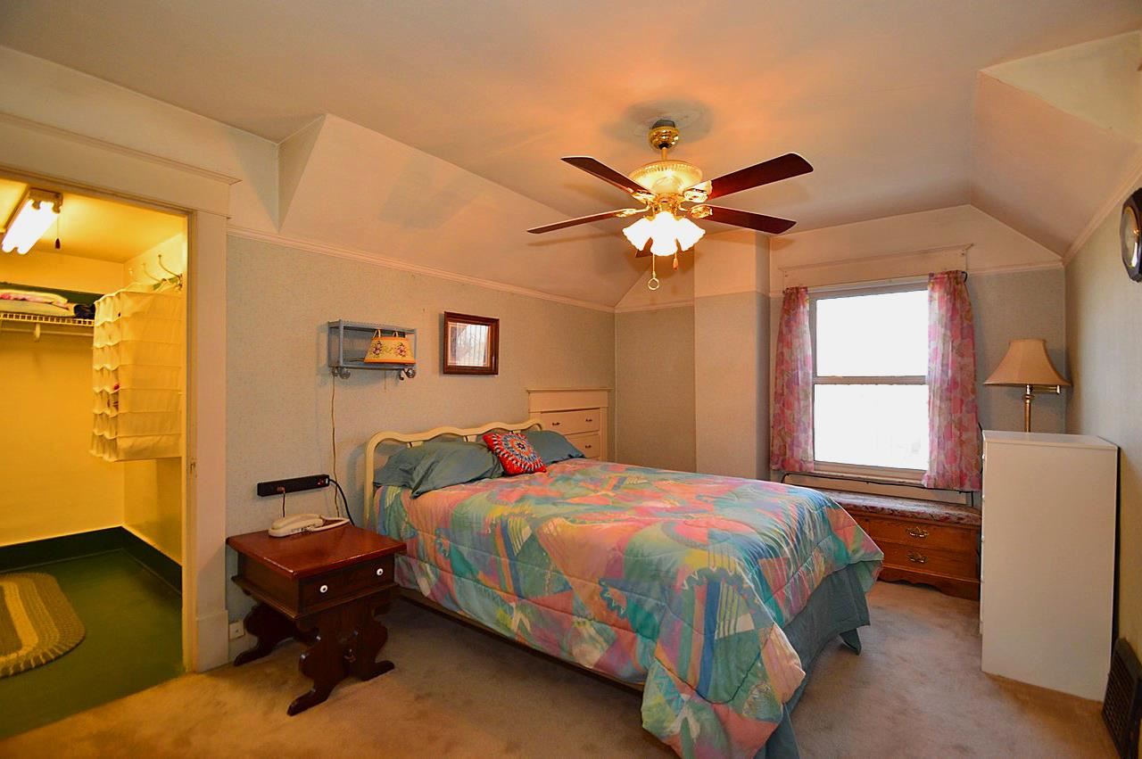 1712 N Oak - Photo 7