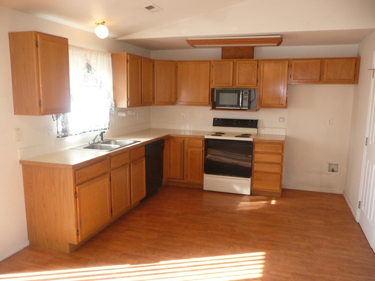 12407 W 10th - Photo 6