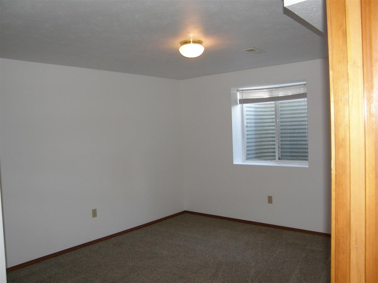 15627 N Sycamore St - Photo 9