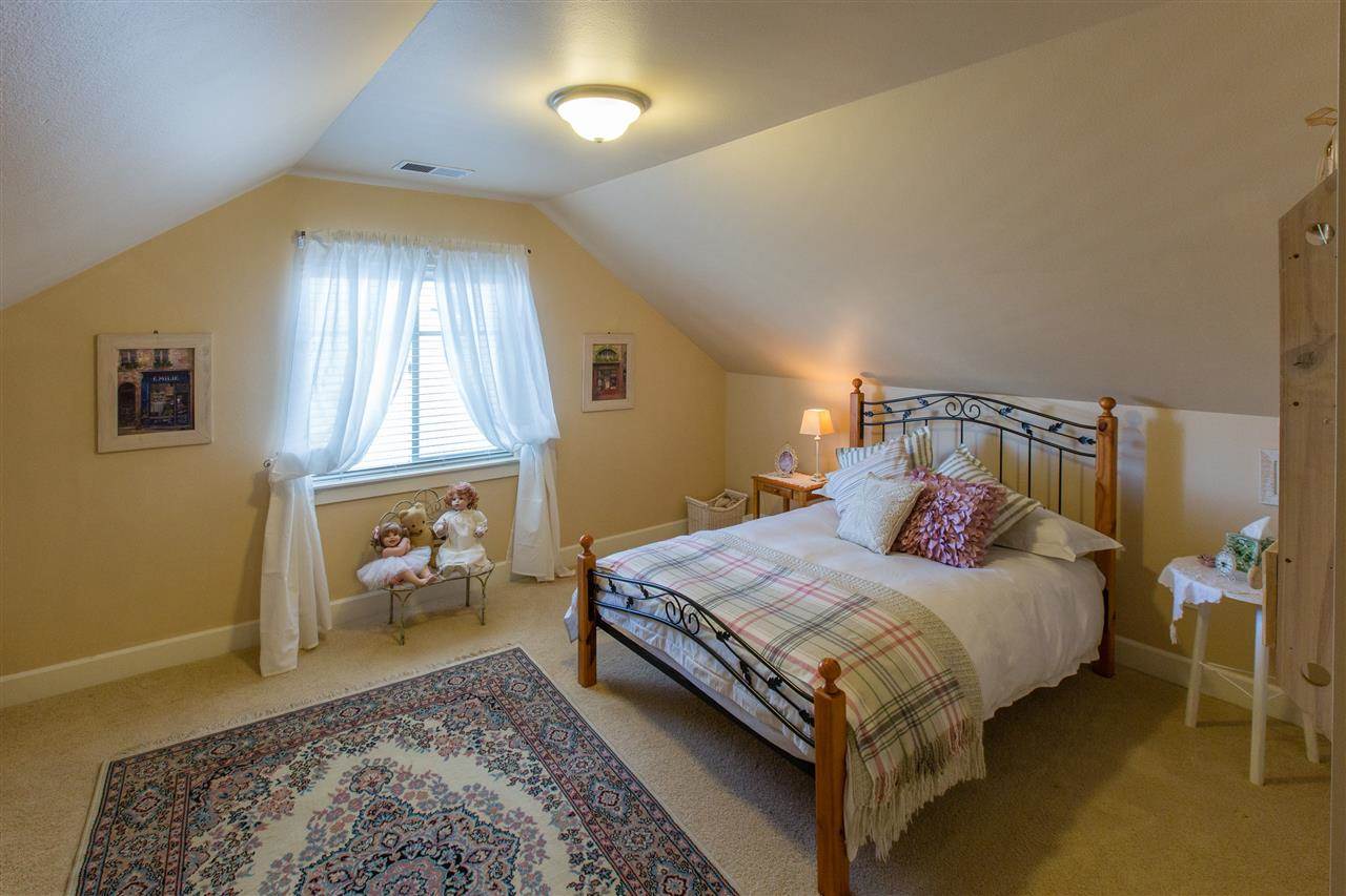2615 W HOWESDALE - Photo 16