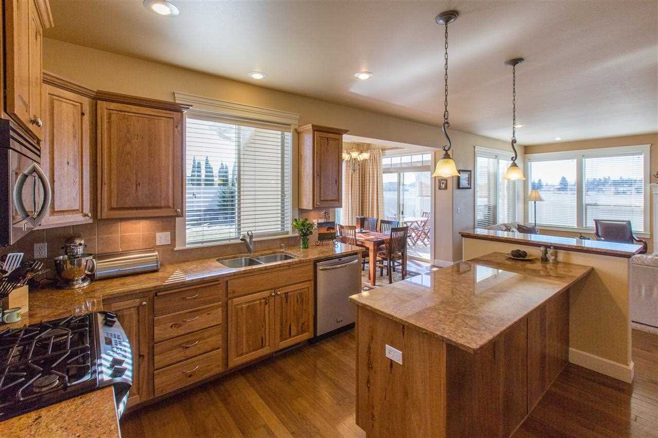 2615 W HOWESDALE - Photo 9
