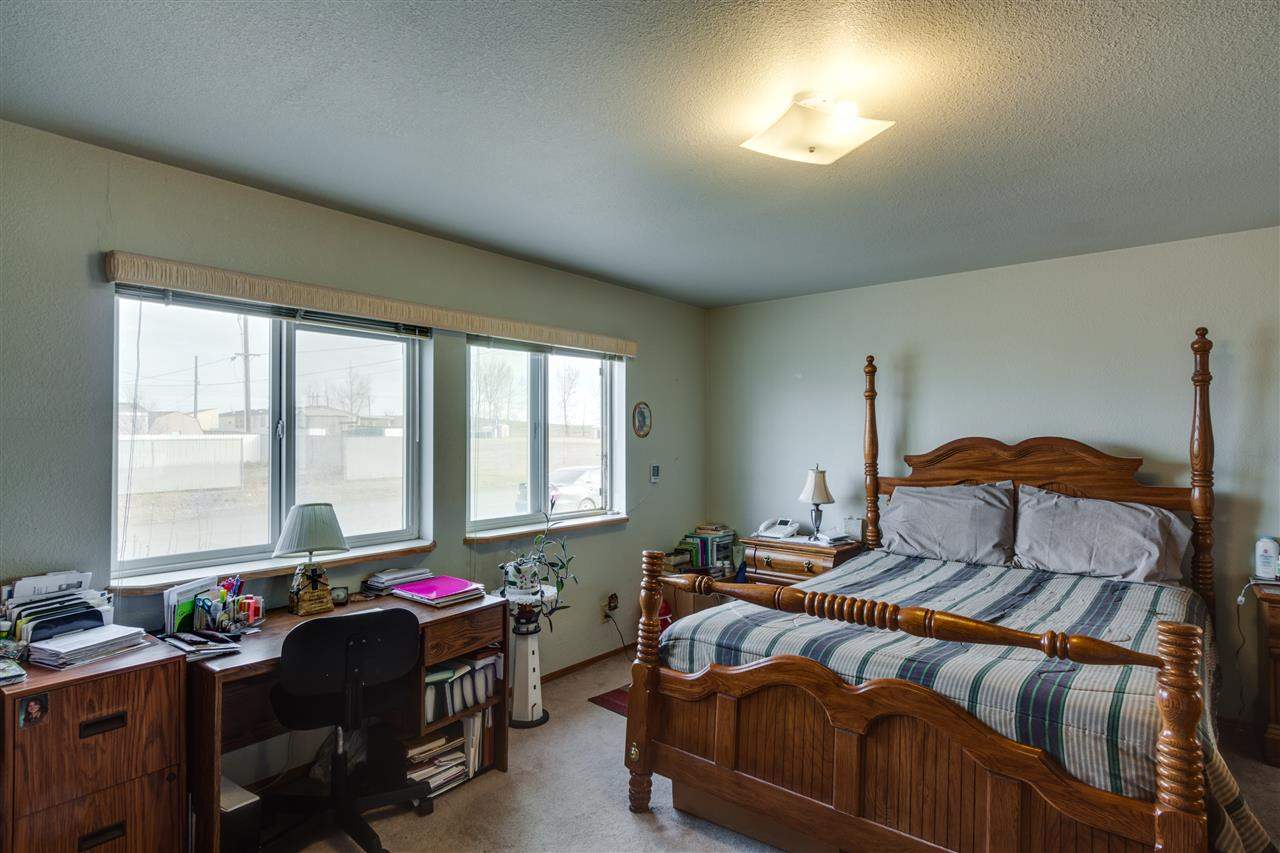 1108 2nd St - Photo 9