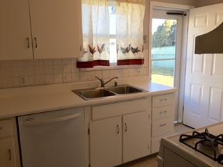2822 W Olympic Ave - Photo 3