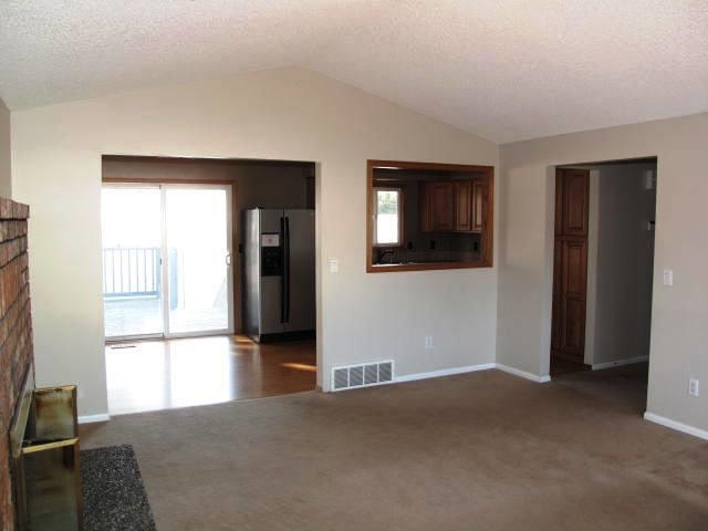 7437 N Standard St - Photo 3