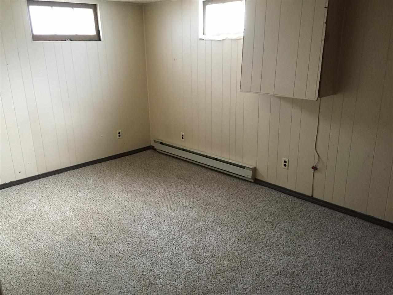 1410 E Thurston - Photo 12