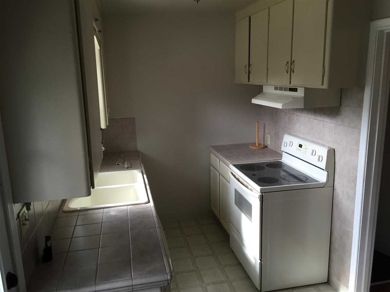 1410 E Thurston - Photo 5