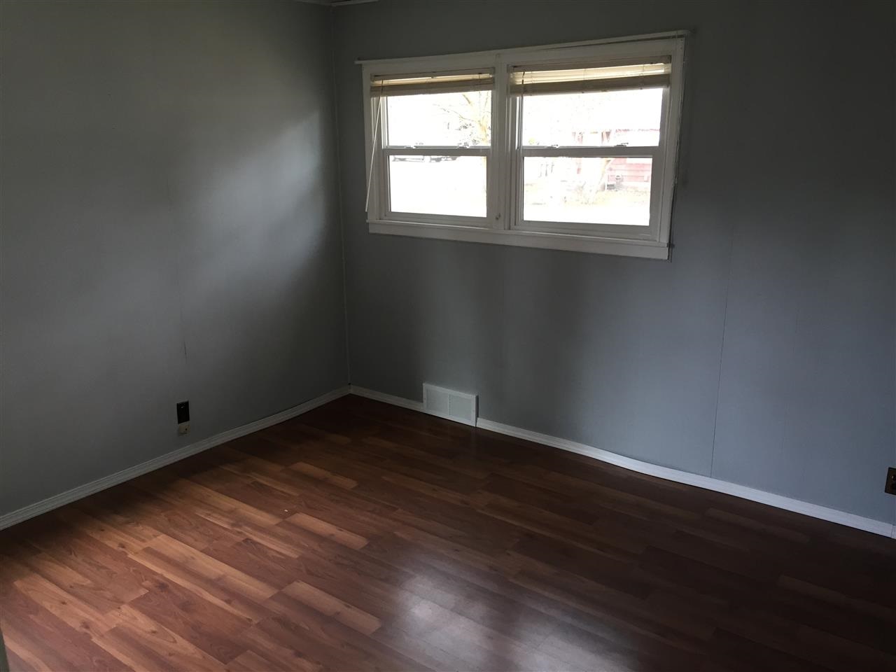 1410 E Thurston - Photo 7