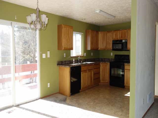 12520 E 6th Avenue - Photo 5