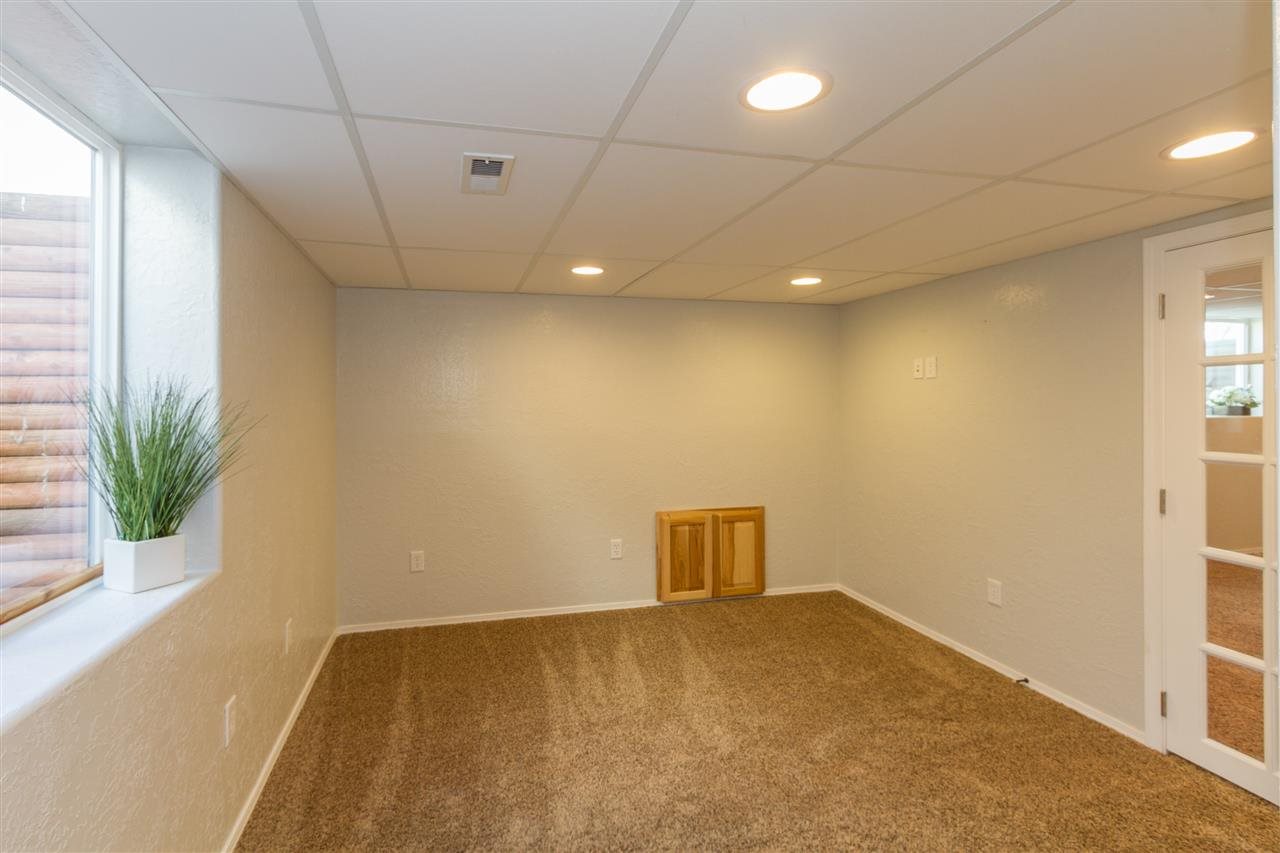 4823 N Cannon - Photo 13