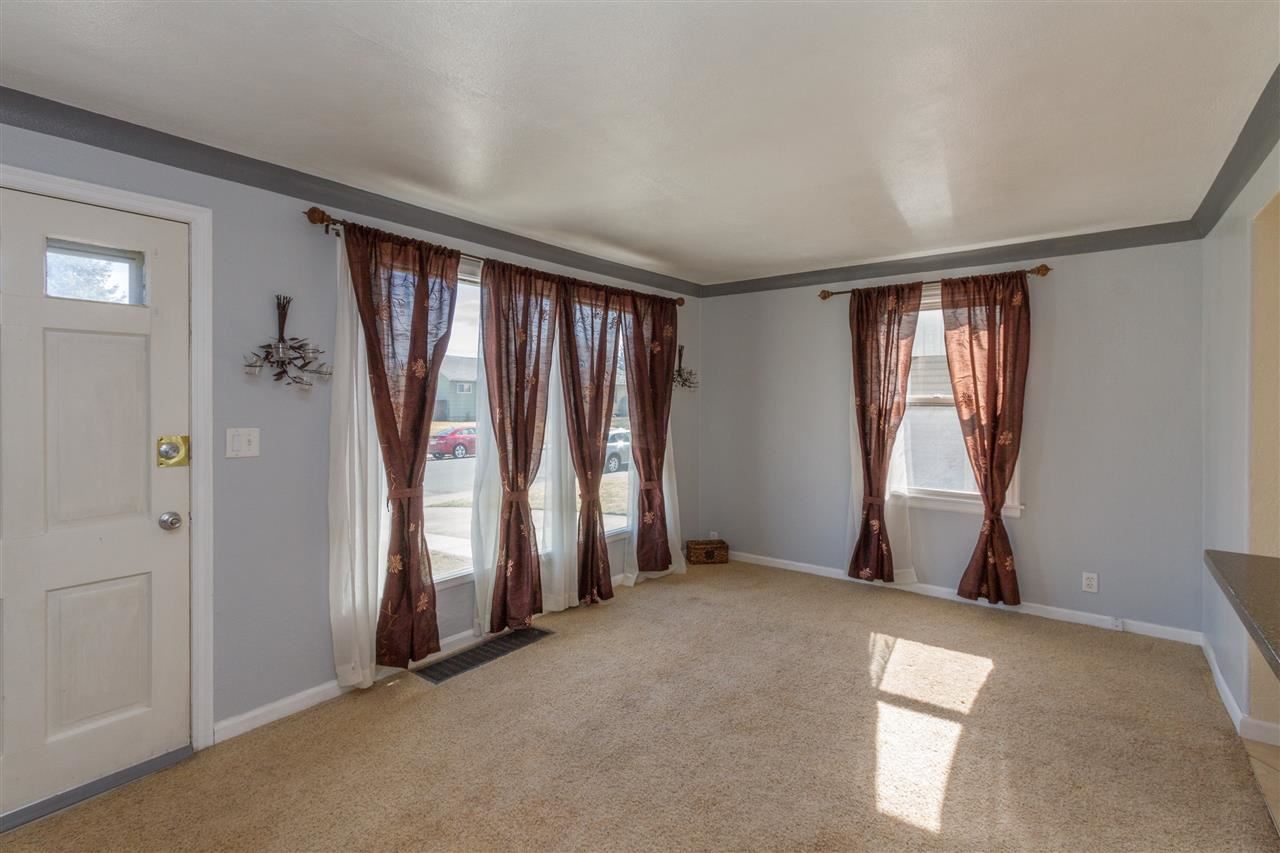 4823 N Cannon - Photo 4