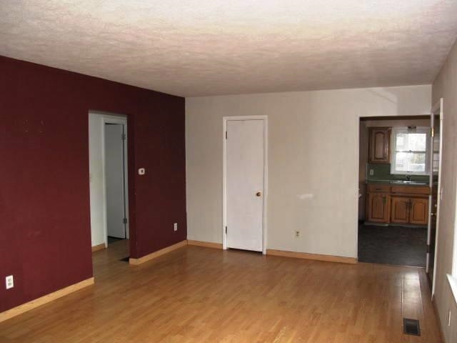 7616 East Nora Avenue - Photo 3