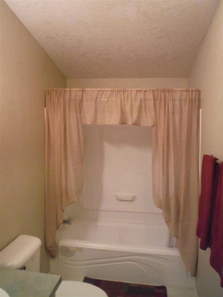 6406 Lakeview Dr - Photo 16
