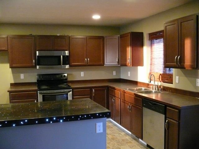 2006 N Bell St - Photo 7