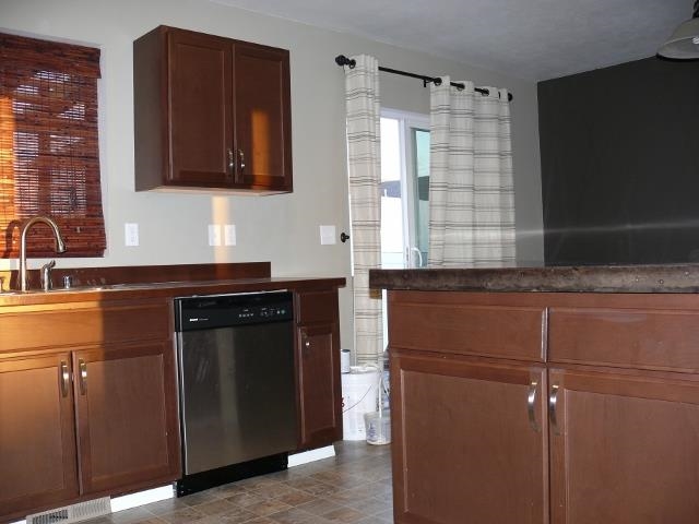 2006 N Bell St - Photo 8