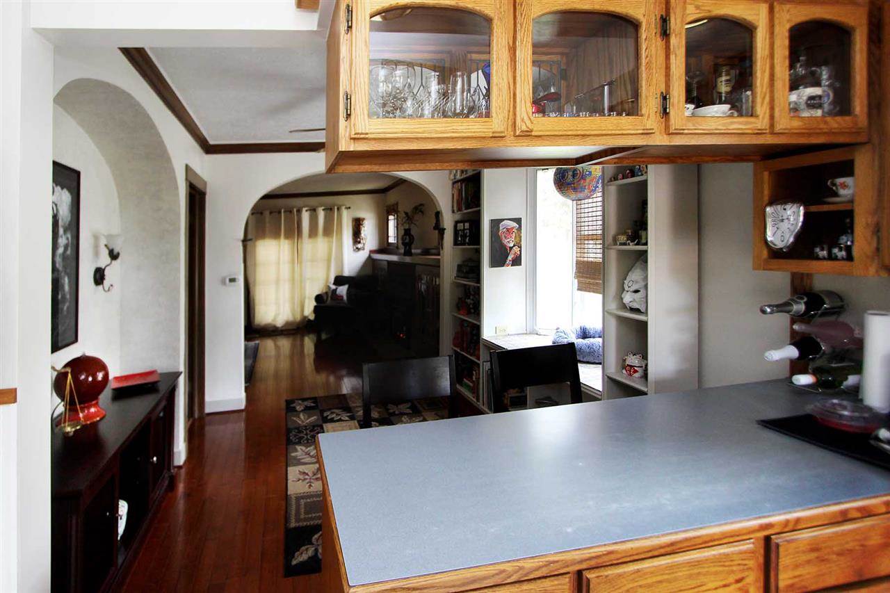 1218 W 18th Ave - Photo 9