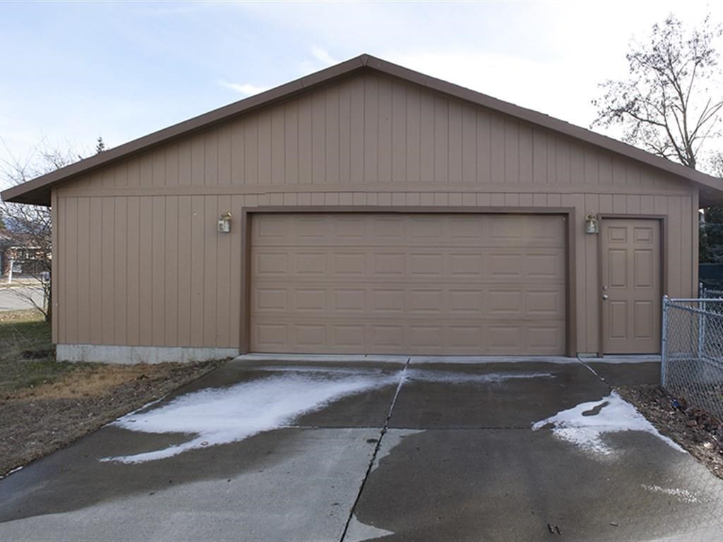 13302 E Broadway Ave - Photo 6