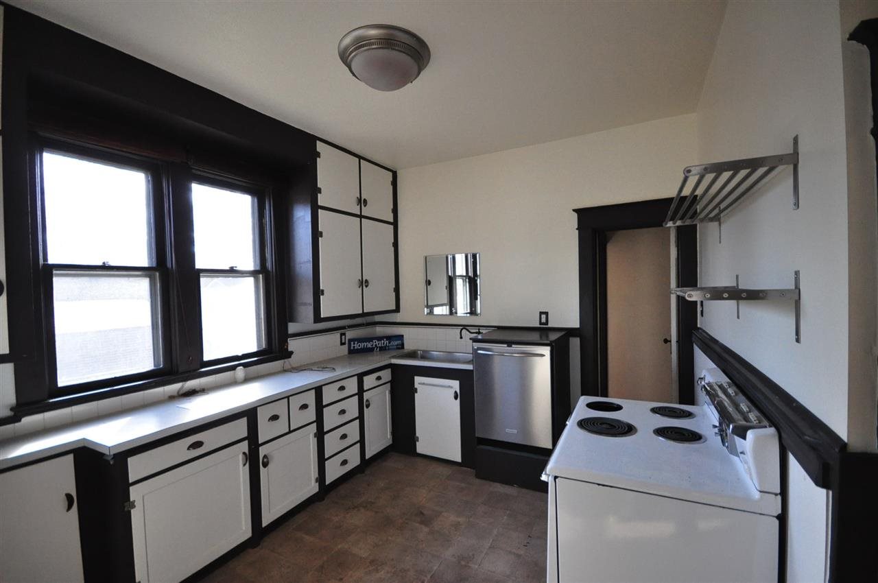 717 W EUCLID Ave - Photo 6