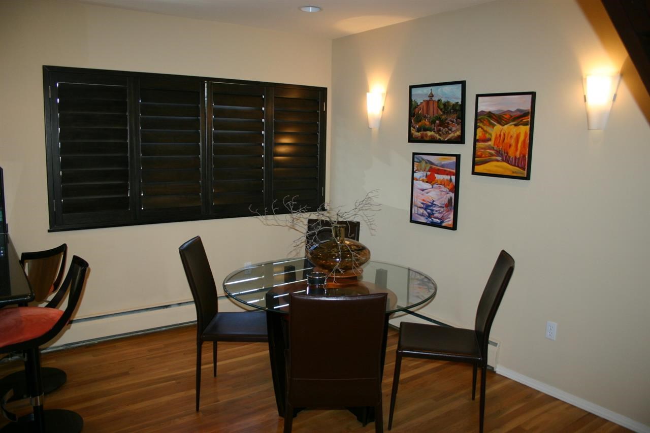 301 S Chestnut - Photo 9