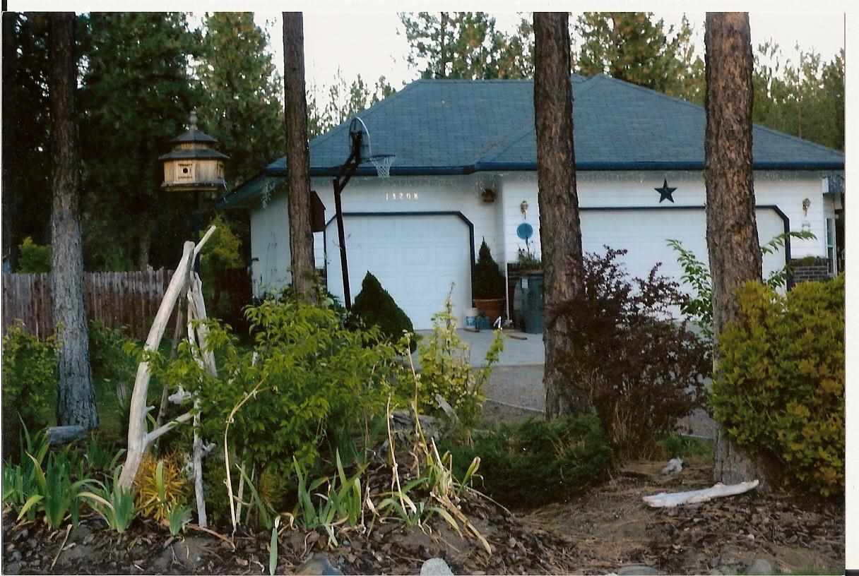 13208 W Sunnyvale Dr - Photo 4
