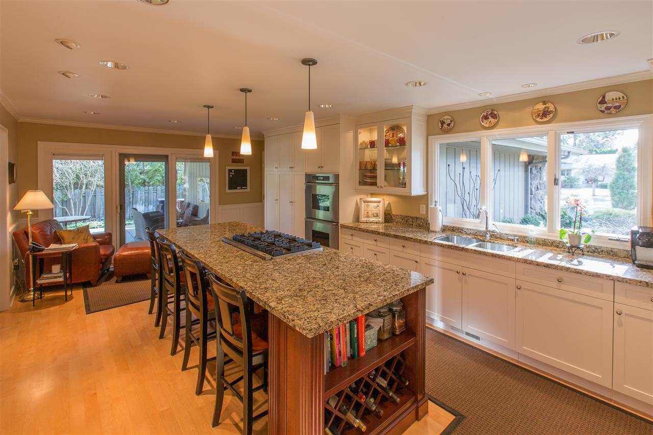 3609 S Eastgate Ct - Photo 9
