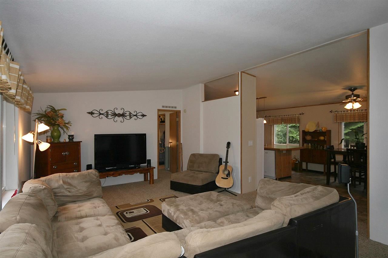 691 Levitch Rd - Photo 6