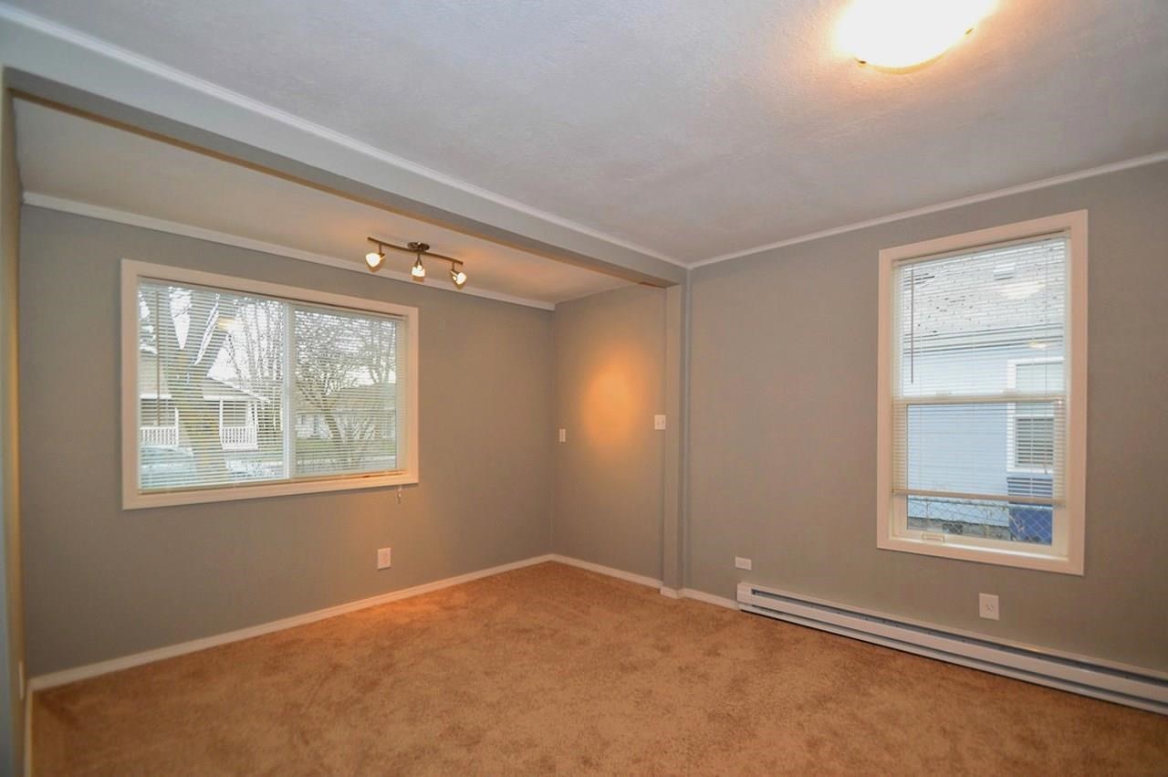 1111 N Stone St - Photo 4