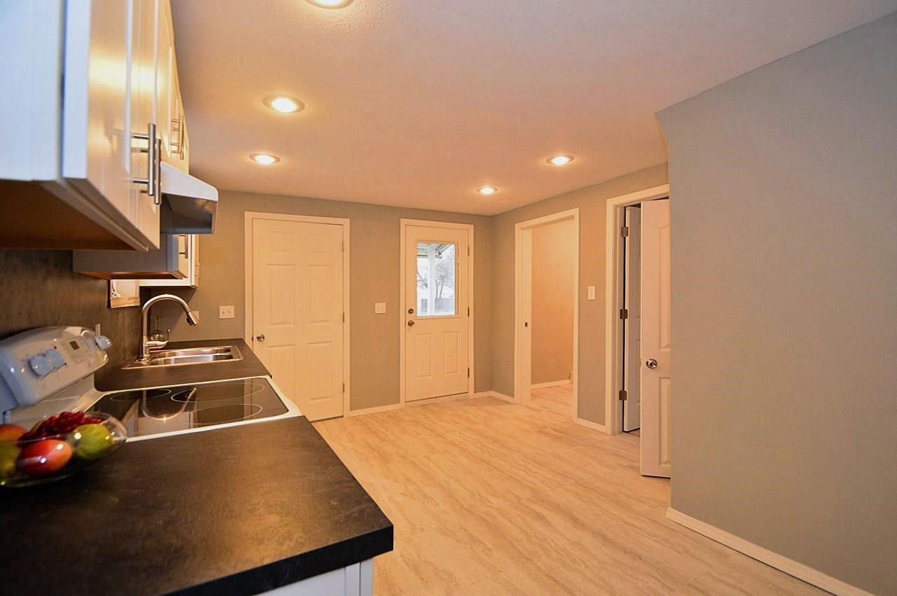 1111 N Stone St - Photo 7
