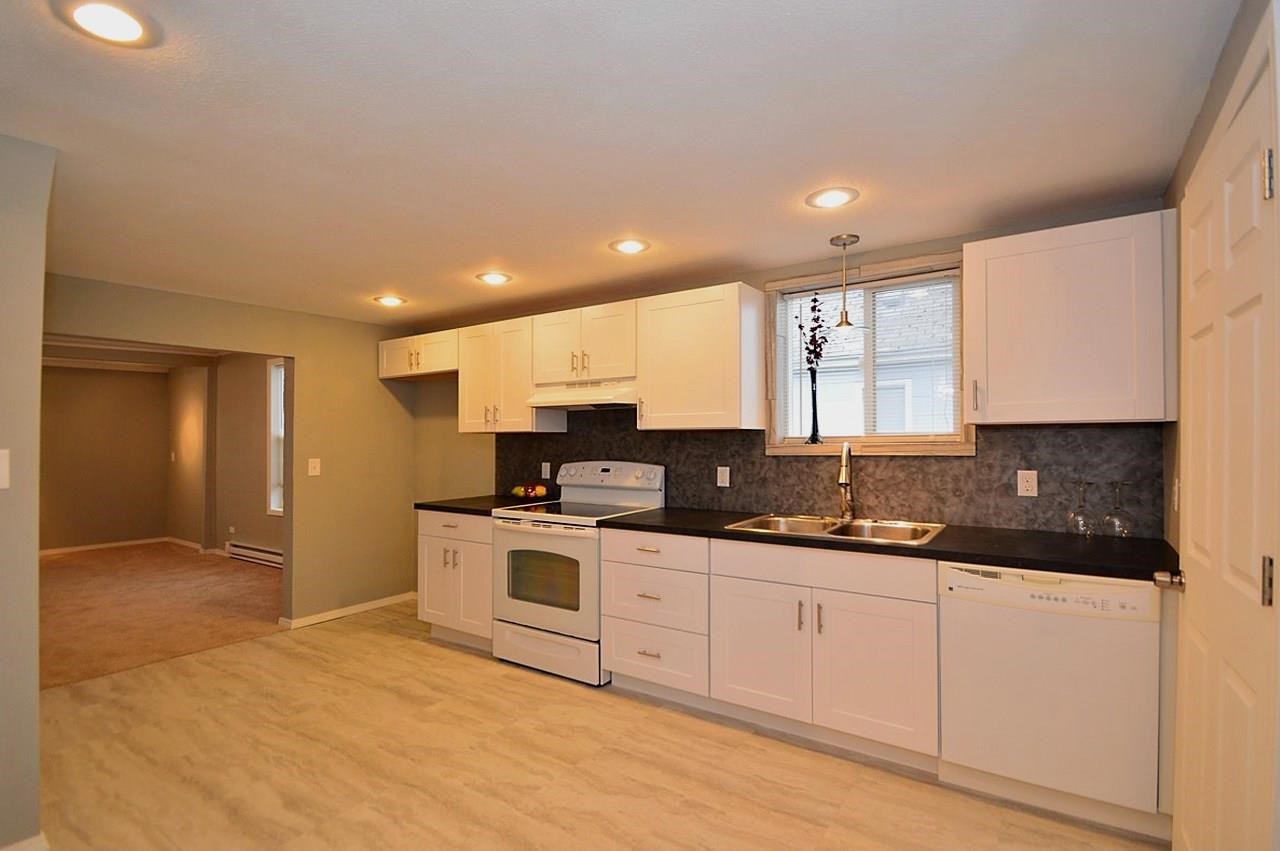 1111 N Stone St - Photo 8