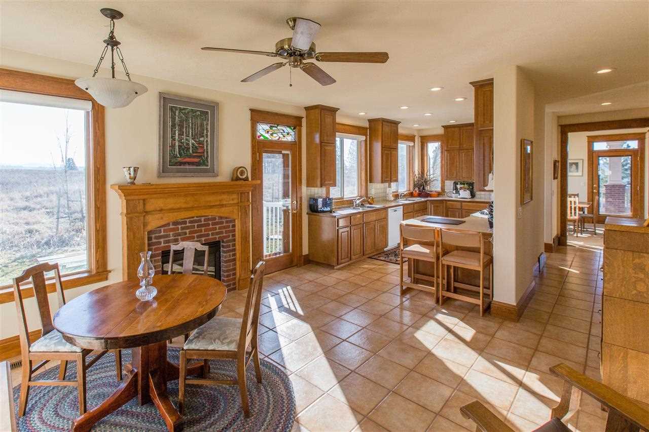 11310 S Freya Rd - Photo 15
